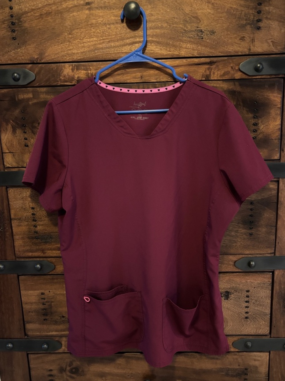 Women's V-Neck Scrub Top in Burgundy